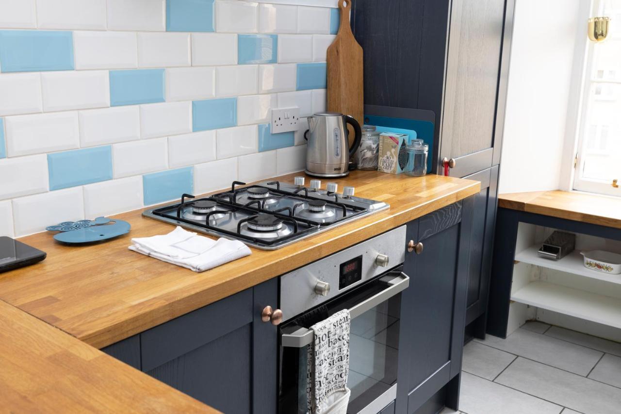 Altido Glamorous 2-Bed Flat Near Edinburgh Castle Exteriör bild