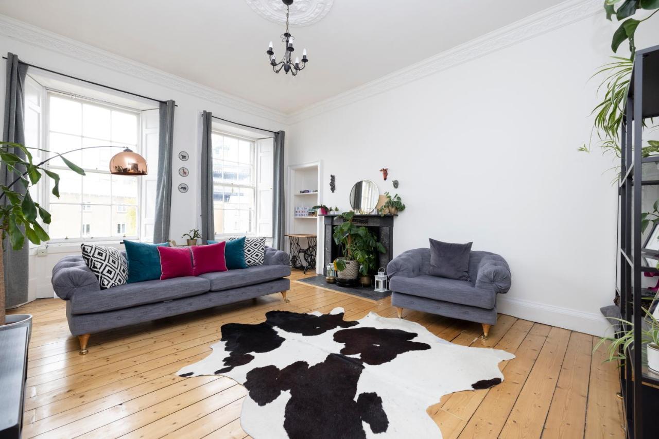 Altido Glamorous 2-Bed Flat Near Edinburgh Castle Exteriör bild