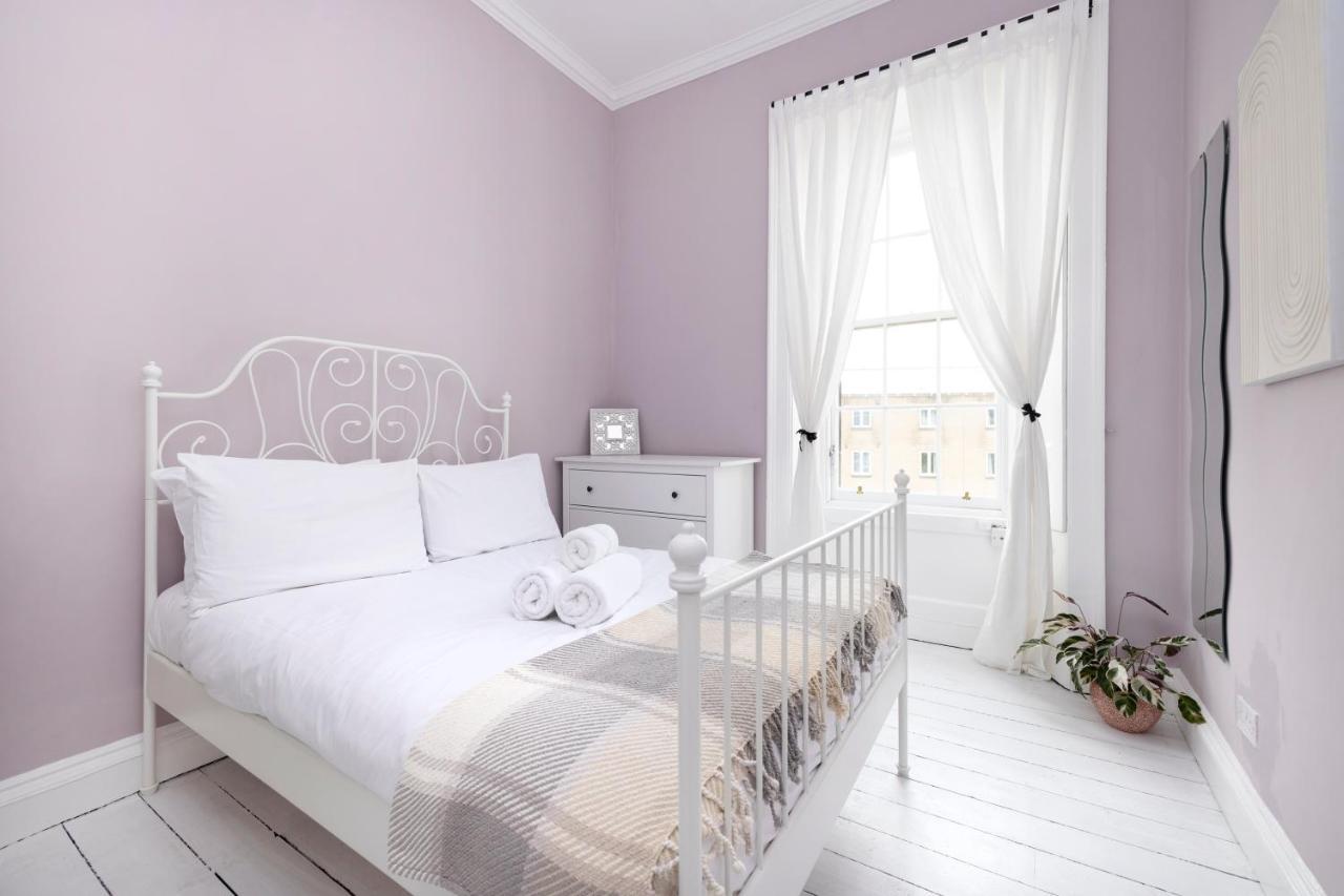 Altido Glamorous 2-Bed Flat Near Edinburgh Castle Exteriör bild