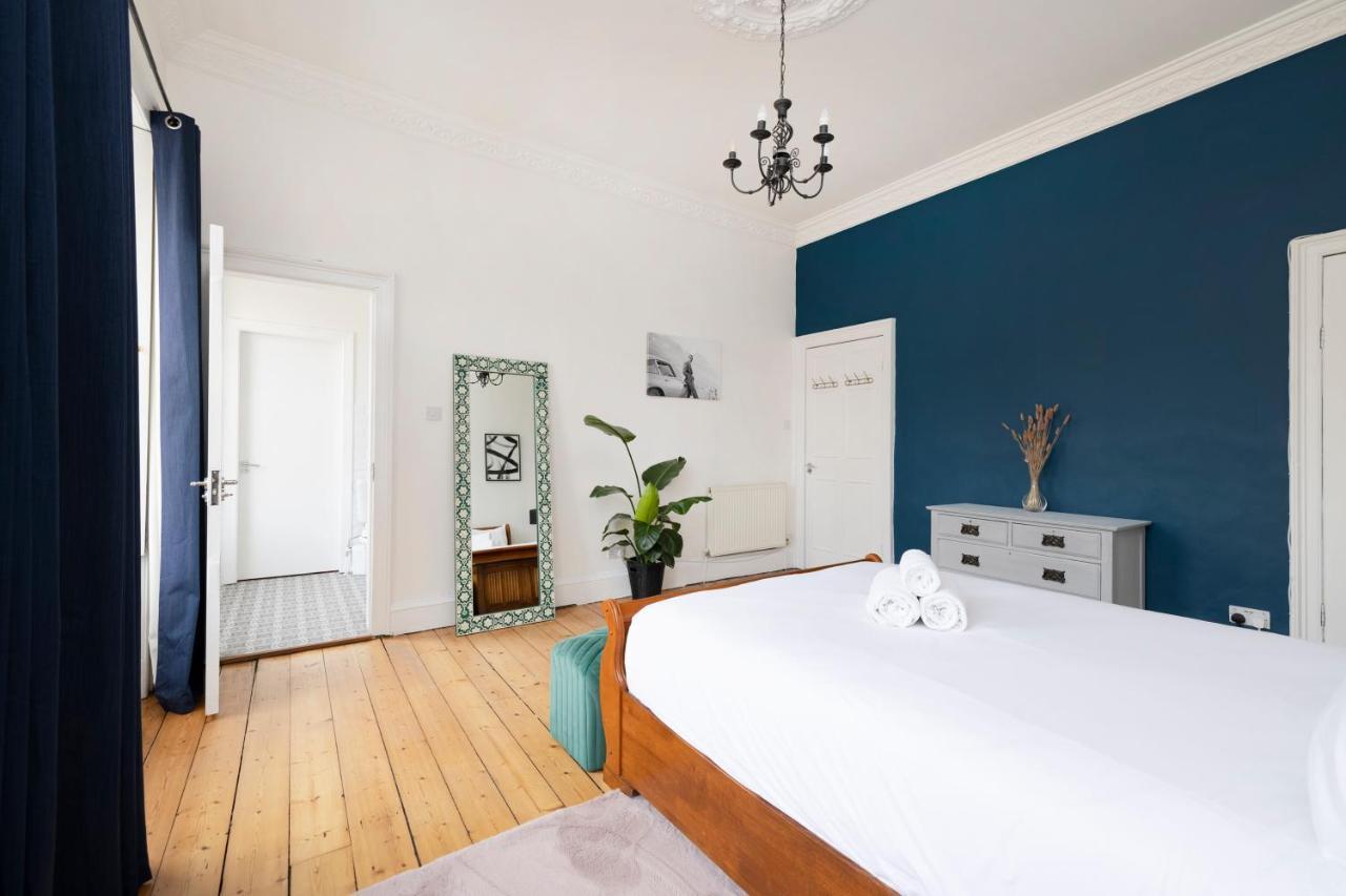 Altido Glamorous 2-Bed Flat Near Edinburgh Castle Exteriör bild