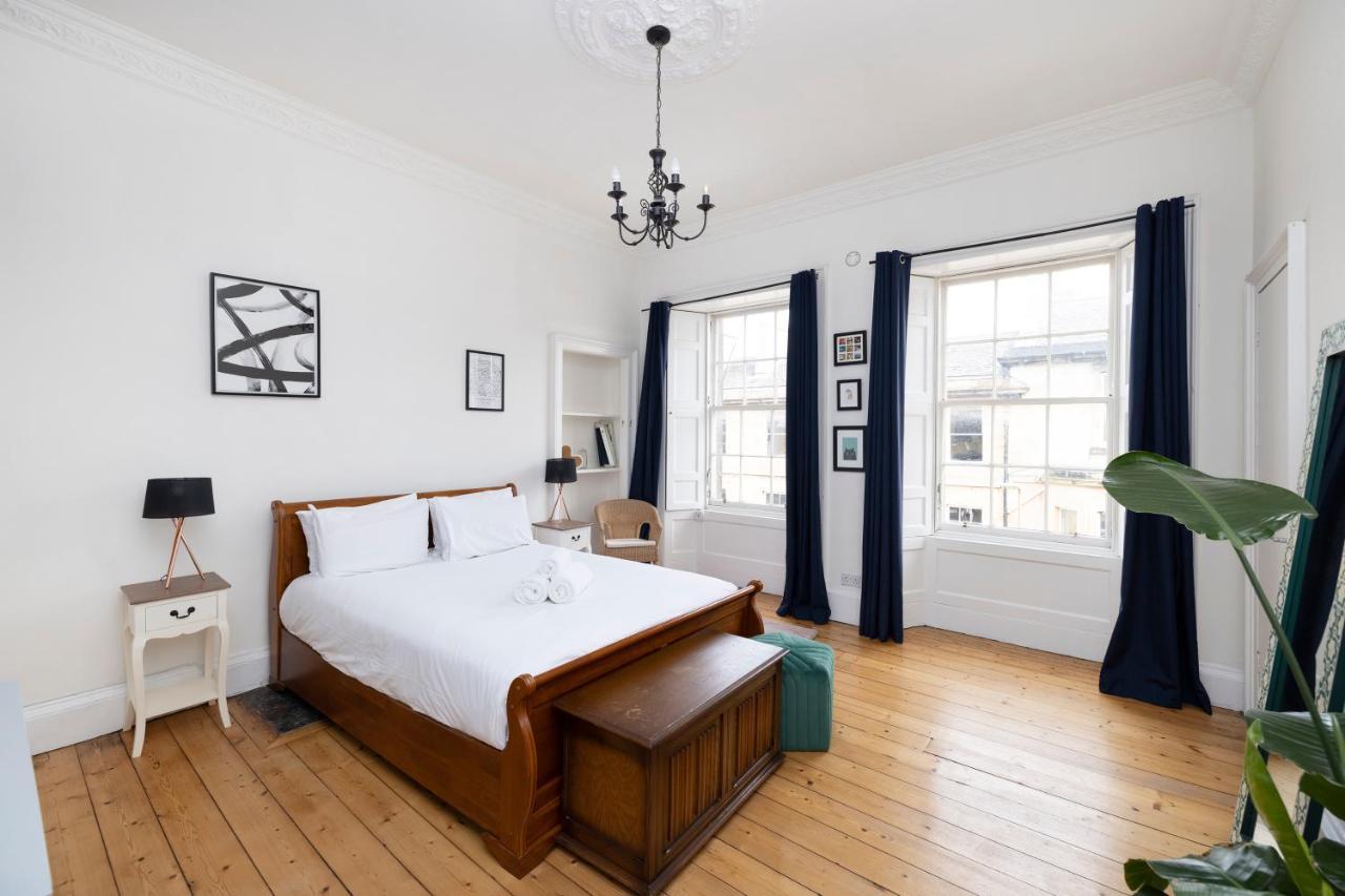 Altido Glamorous 2-Bed Flat Near Edinburgh Castle Exteriör bild